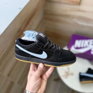 first-copy-nike-sb-dunk-low-fog-black-gum-4