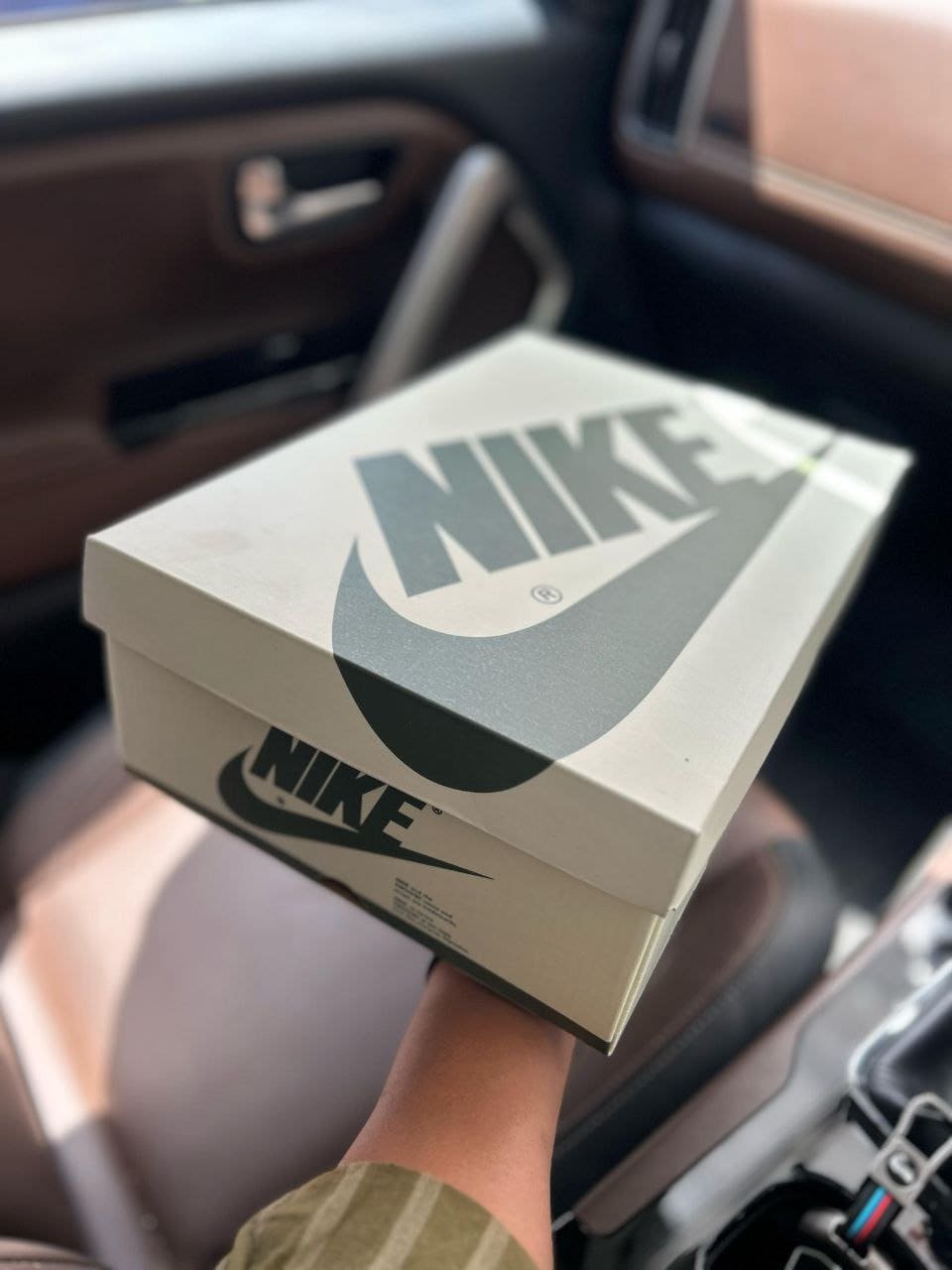 first-copy-nike-air-jordan-cut-low-travis-scott-ua-quality-with-brand-box-green-2