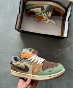 Nike Air Jordan 1 Retro Low Zion Williamson Voodoo - 4