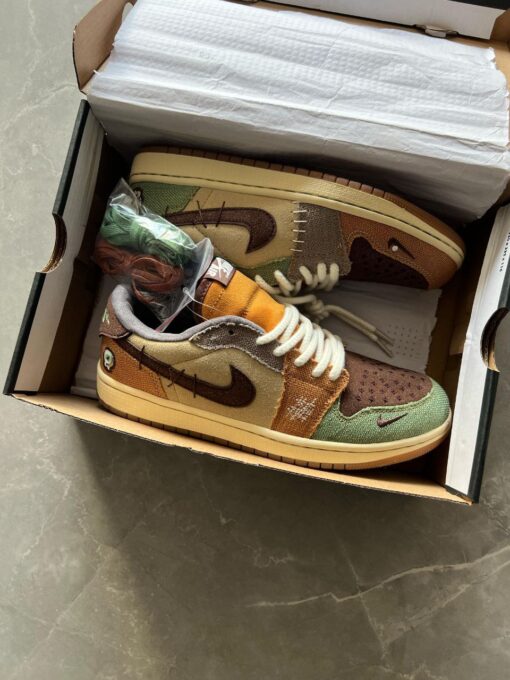 Nike Air Jordan 1 Retro Low Zion Williamson Voodoo - 2