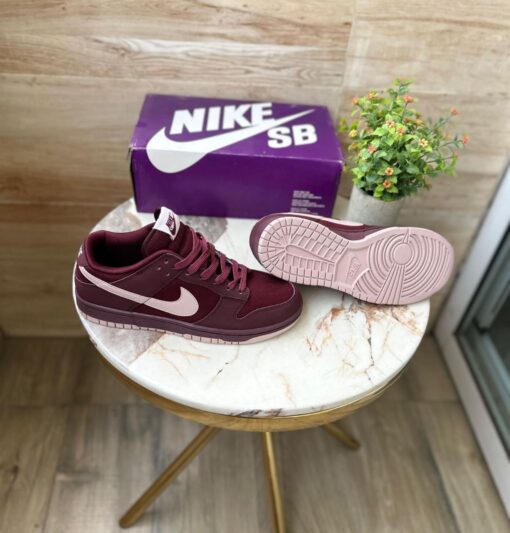 First Copy Nike Dunk Beetroot Crush