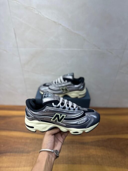 First Copy NEW BALANCE 1000 ANGORA SILVER METALLIC