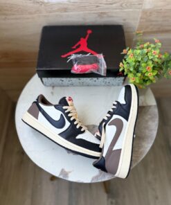 First Copy Nike Air Jordan 1 Mocha Low