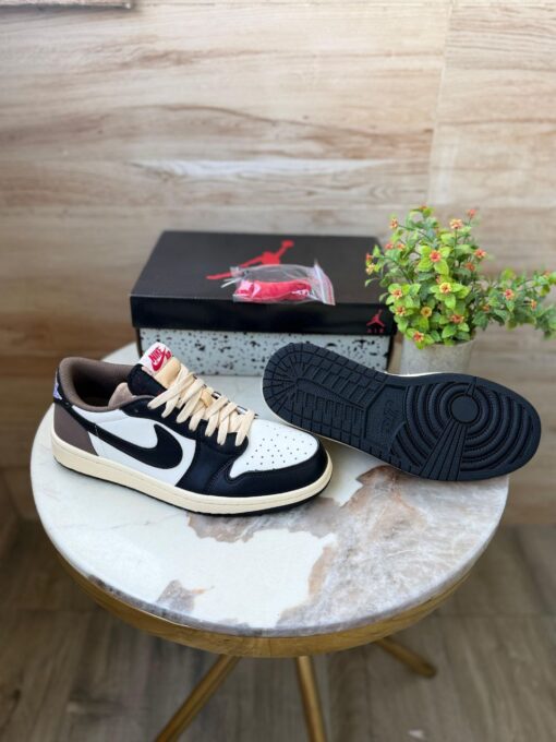 First Copy Nike Air Jordan 1 Mocha Low