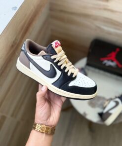 First Copy Nike Air Jordan 1 Mocha Low - slide view