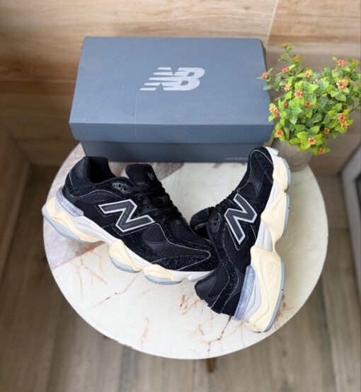 First Copy NEW BALANCE 9060 BLACK SEA SALT - Front view