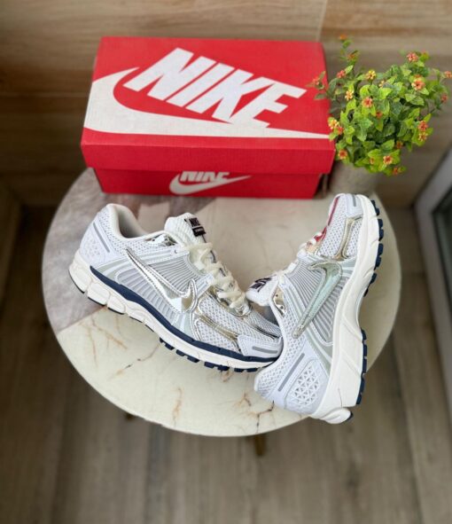 First Copy NIKE ZOOM VOMERO PHOTON DUST