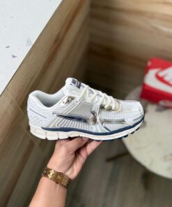 First Copy NIKE ZOOM VOMERO PHOTON DUST -3