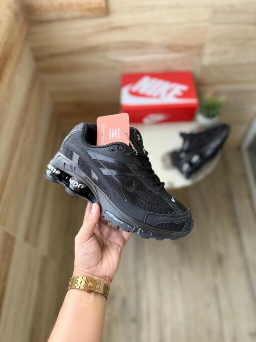 First Copy NIKE SHOX 2025 TRIPPLE BLACK SUPREME