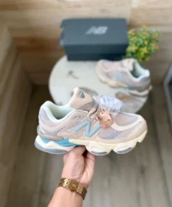 first-copy-new-blance-9060-sky-logo-2