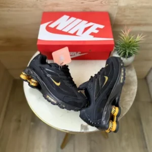 first-copy-nike-shox-2025-tripple-black-gold-supreme-2