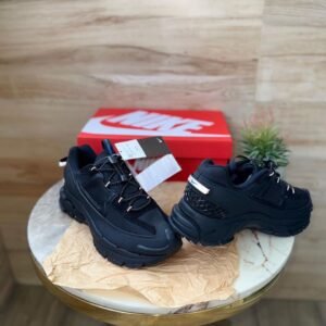 first-copy-nike-zoom-vomero-roam-triple-black-4