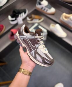 First Copy Nike Zoom Vomero Earth Fossil - 4