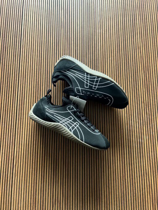 First Copy Asics Onitsuka Tiger Sclaw (Black)