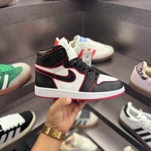 first-copy-nike-air-jordan-retro-1-mid-bloodline-2