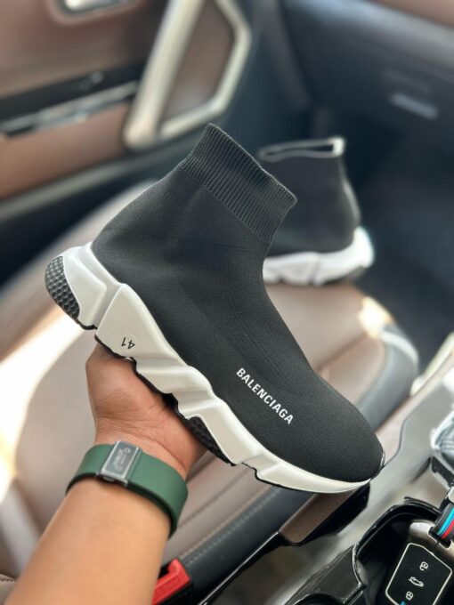 First Copy Balenciaga Speed Trainer (Black and White)