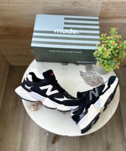 New Balance 9060 Black and White