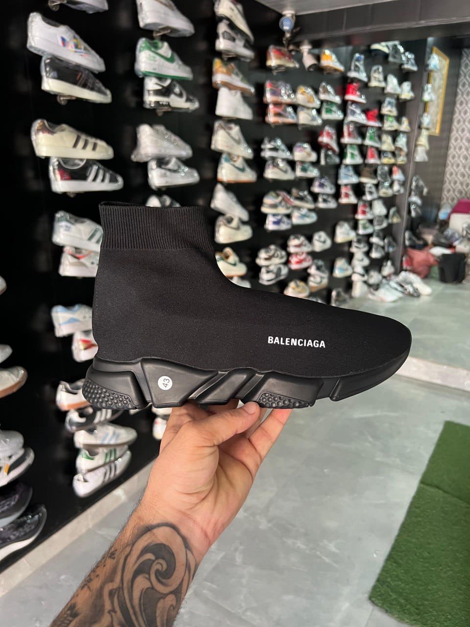 first-copy-balenciaga-speed-trainer-black
