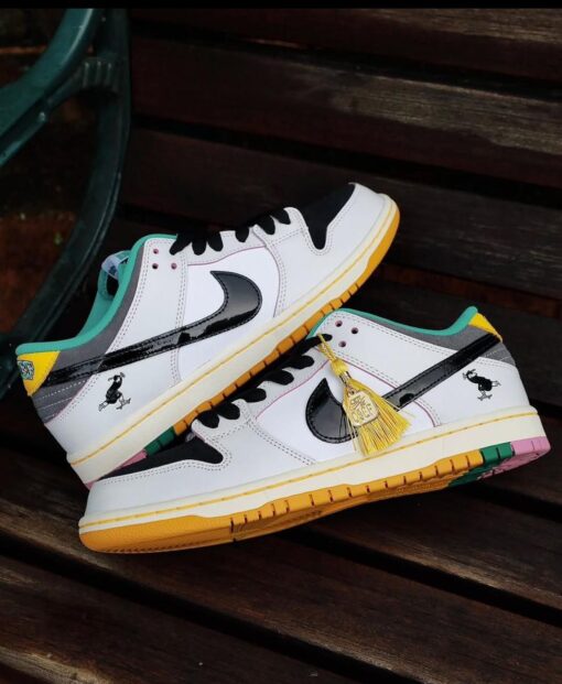 First Copy Nike SB Dunk Csef Skateboarder