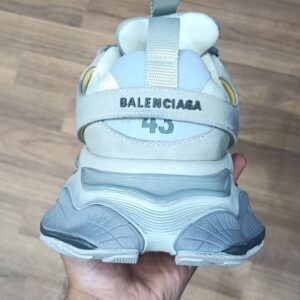 first-copy-balenciaga-cargo-grey-3