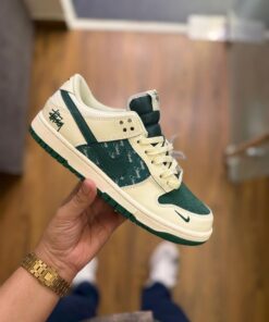 nike-sb-dunk-stussy-first-copy-3