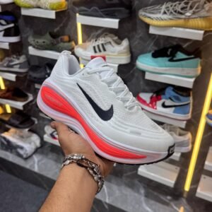 nike-vomero-plus-first-copy