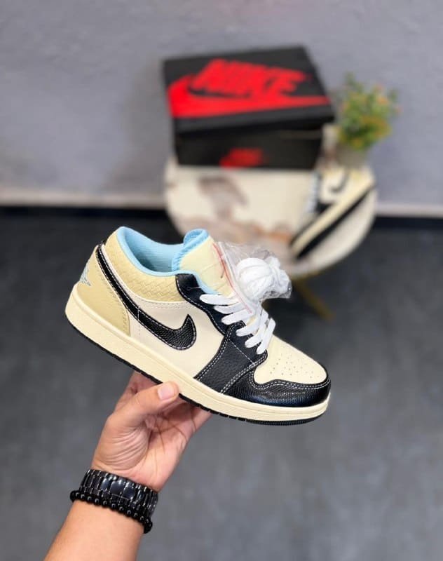 first-copy-nike-air-jordan-retro-1-low-coconut-milk