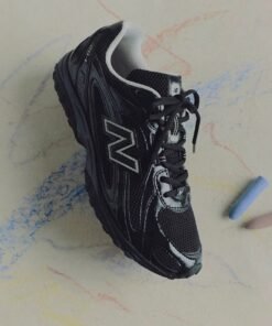 new-balance-204l-first-copy-black-4