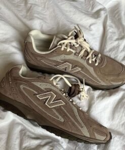 new-balance-204l-first-copy-brown