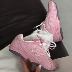 new-balance-204l-first-copy-pink-2