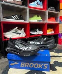 brooks-hyperion-elite-black-first-copy-3