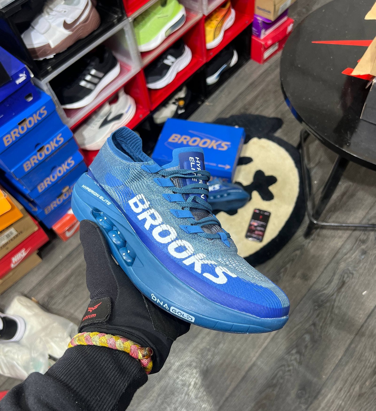 brooks-hyperion-elite-first-copy-blue
