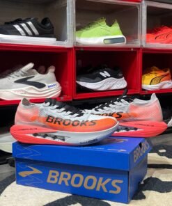 brooks-hyperion-elite-first-copy-white-3