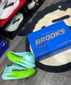 first-copy-brooks-hyperion-elite-green-2