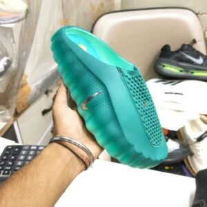 nike-mind-001-first-copy-green